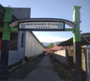 Kepsek SD Negeri 68 Labuha keluhkan Minimnya Fasilitas Belajar Mengajar